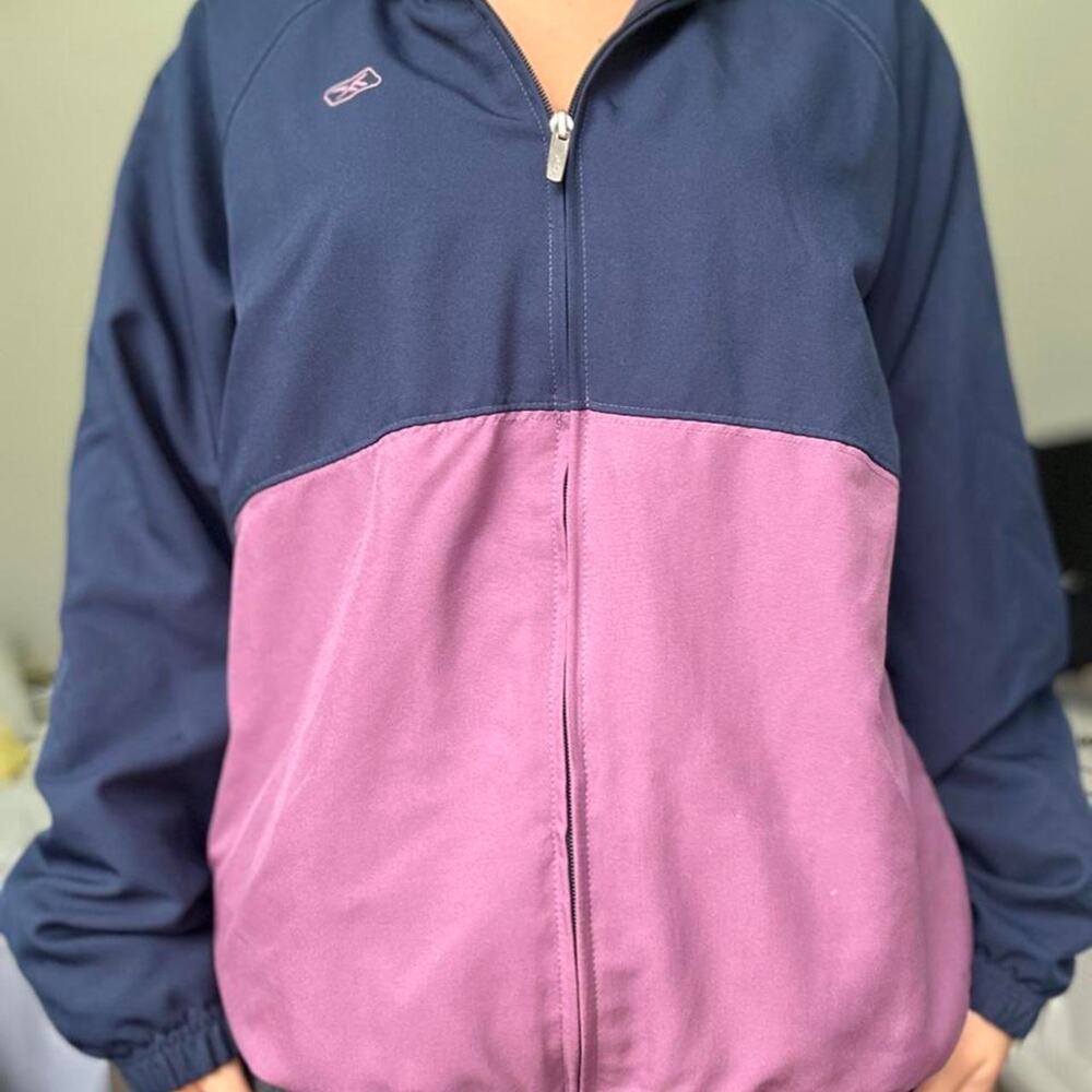 Reebok Navy and Pink Color SZ L